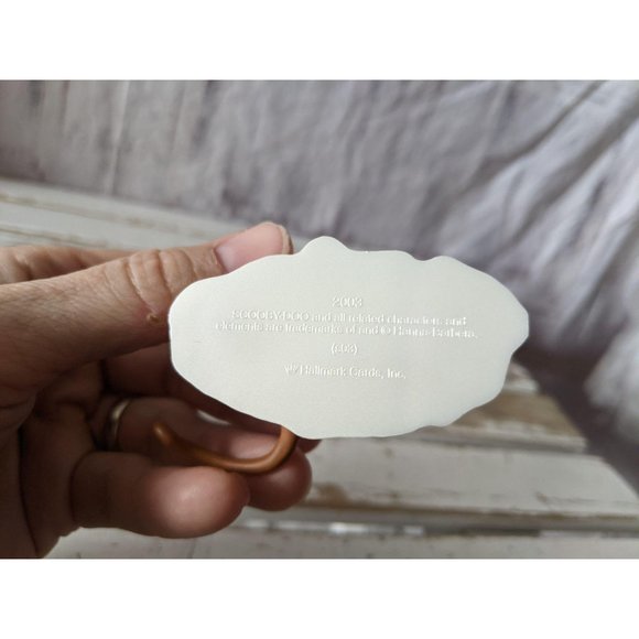 Hallmark Keepsake 2003 Scooby Doo Takes Aim Snowba - Picture 6 of 6